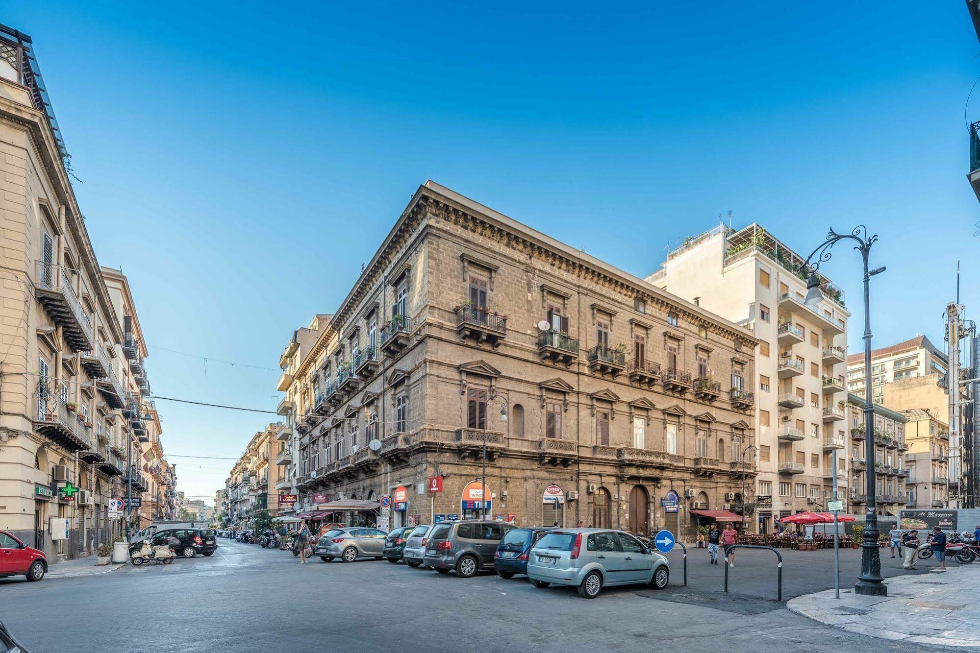 לינה וארוחת בוקר פלרמו Palazzo Benso מראה חיצוני תמונה