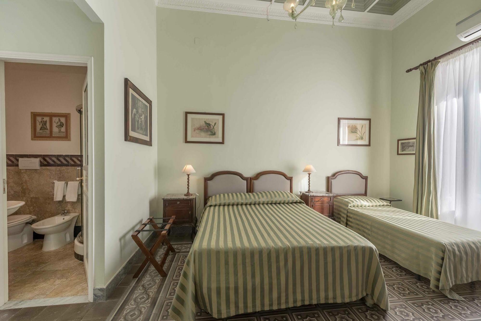 לינה וארוחת בוקר פלרמו Palazzo Benso מראה חיצוני תמונה